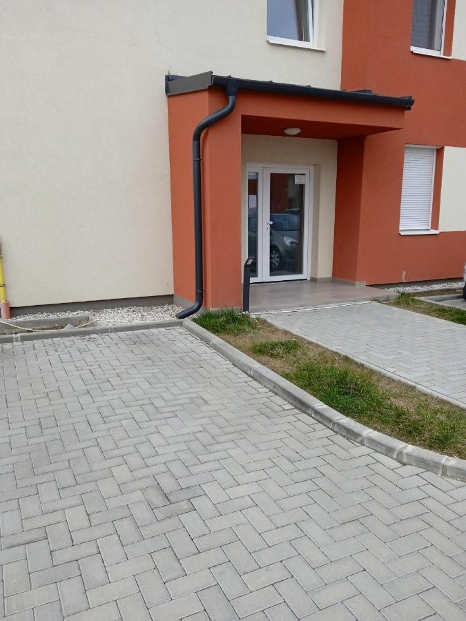 Verebes Apartman Győr Eksteriør bilde