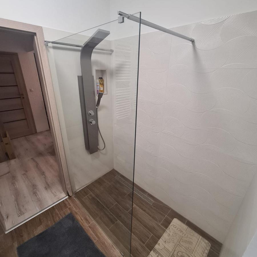 Verebes Apartman Győr Eksteriør bilde